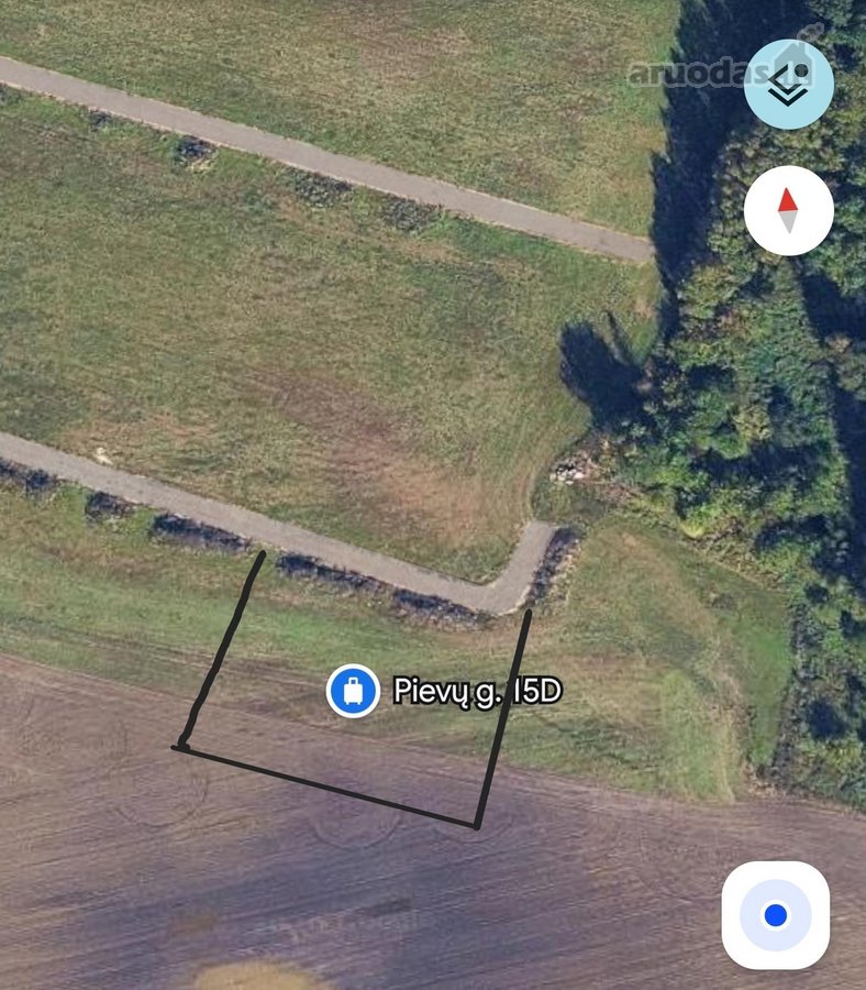 Sklypas yra ramioje bei gražioje vietoje. - nuotraukos Nr. 2