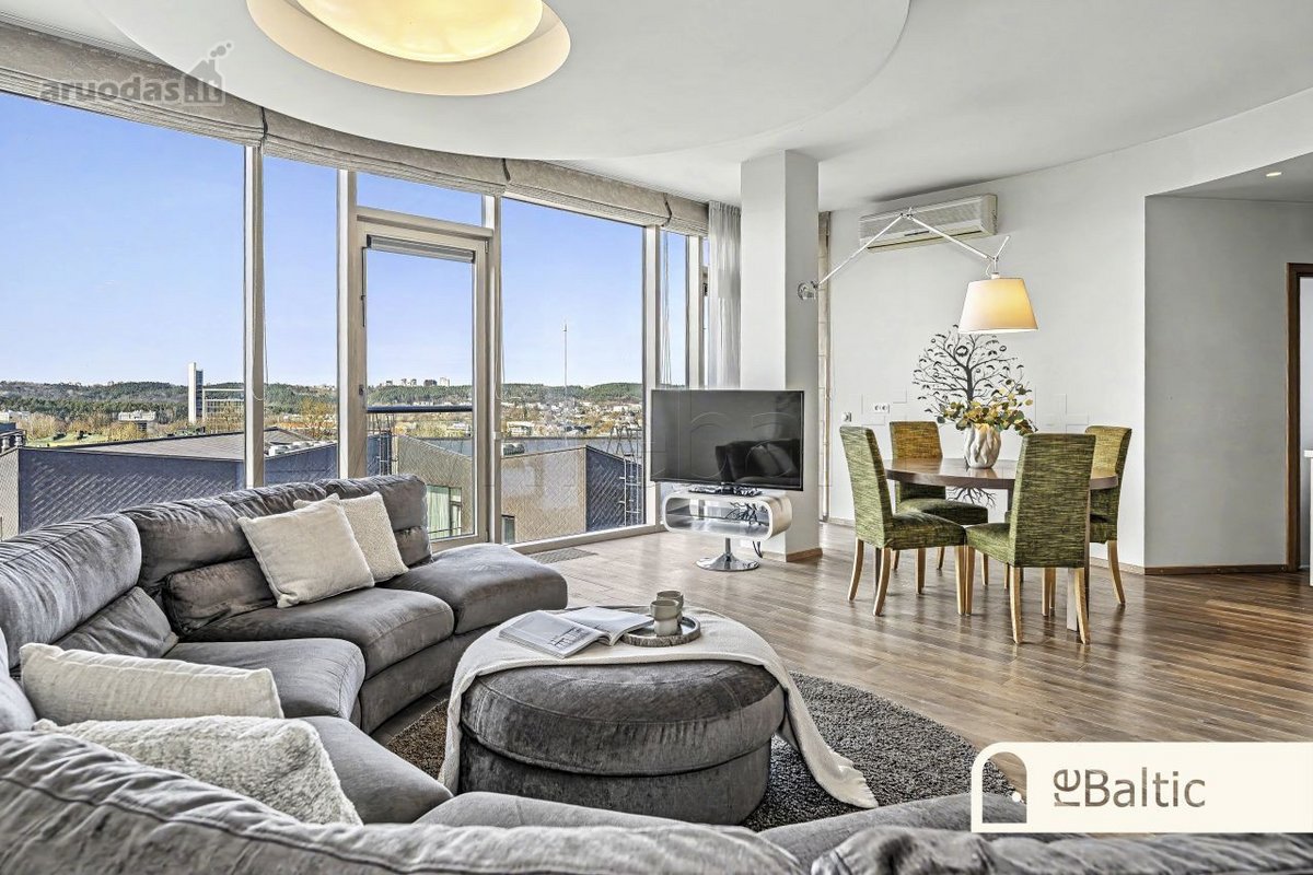 Stilingi trijų kambarių apartamentai viename - nuotraukos Nr. 9