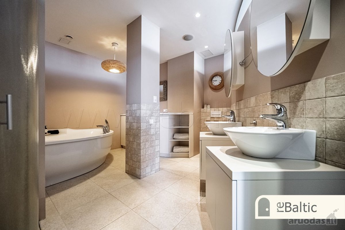 Stilingi trijų kambarių apartamentai viename - nuotraukos Nr. 23