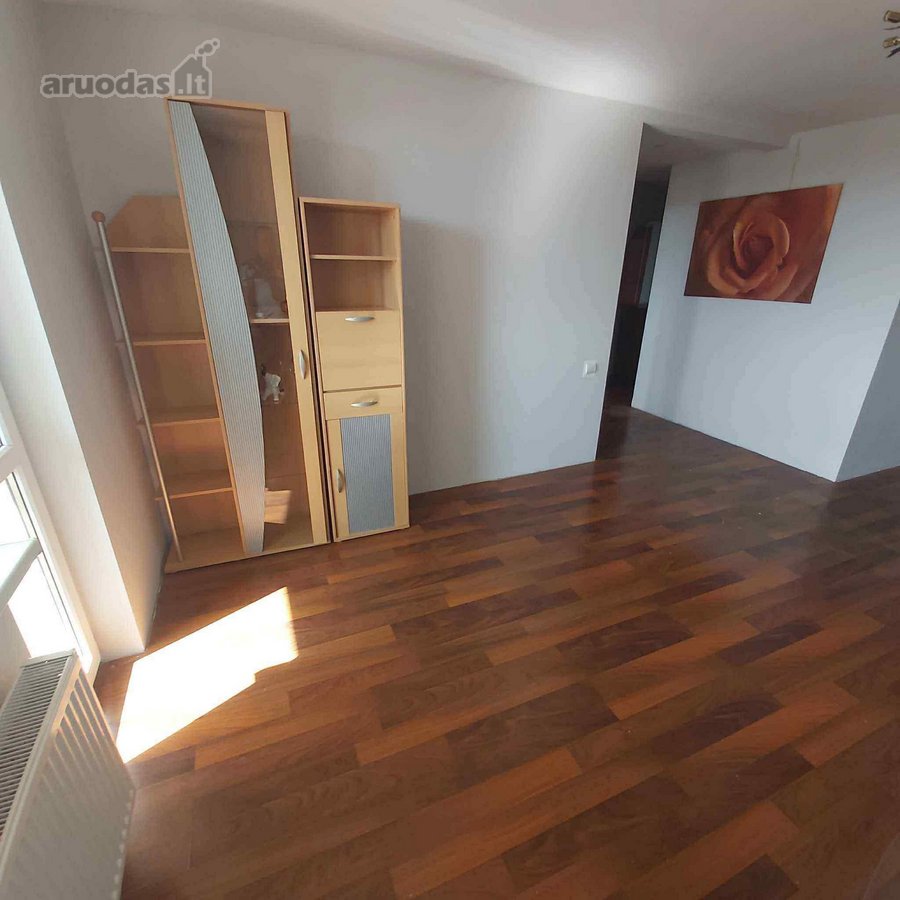 Išnuomojamas butas su virtuvės baldais. Yra - nuotraukos Nr. 6