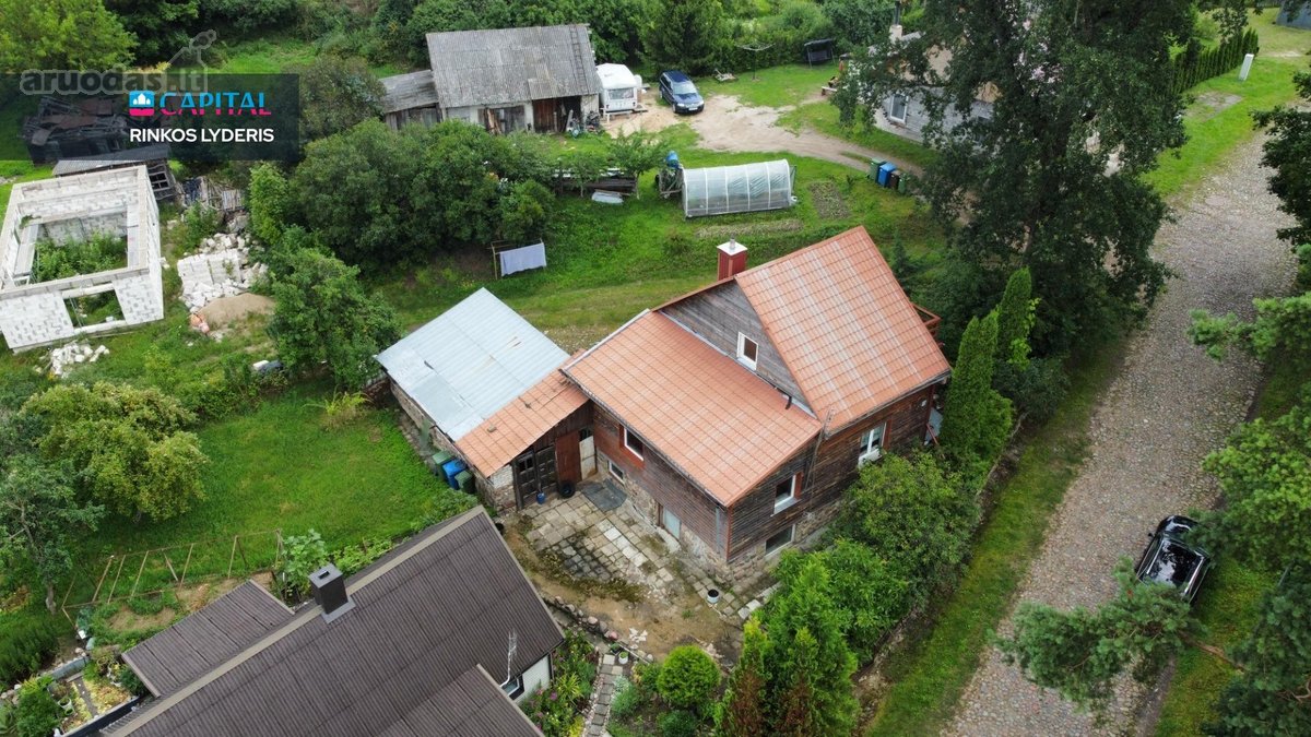 Pačiame miestelio centre parduodama - nuotraukos Nr. 6