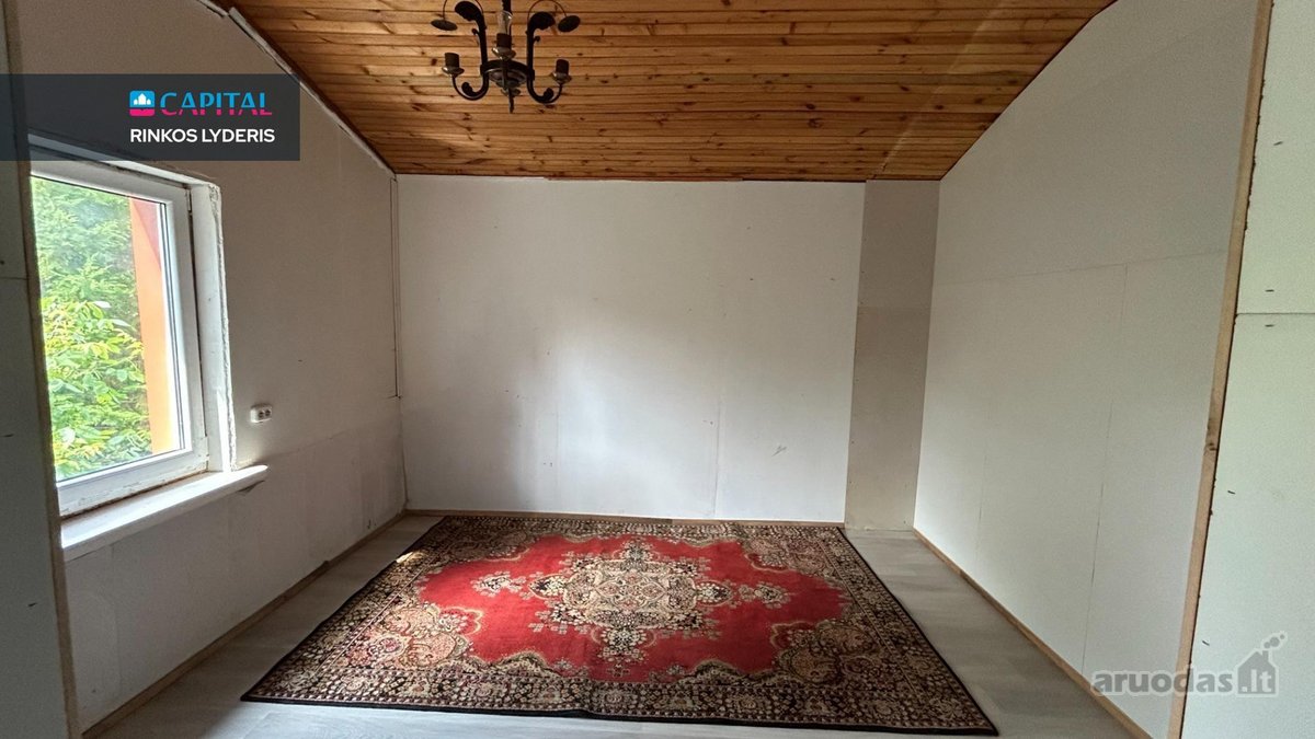 Pačiame miestelio centre parduodama - nuotraukos Nr. 12