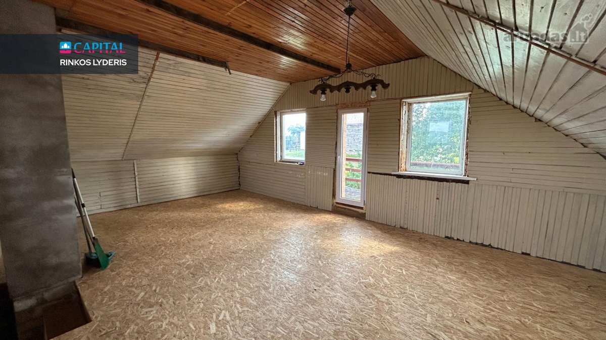 Pačiame miestelio centre parduodama - nuotraukos Nr. 13