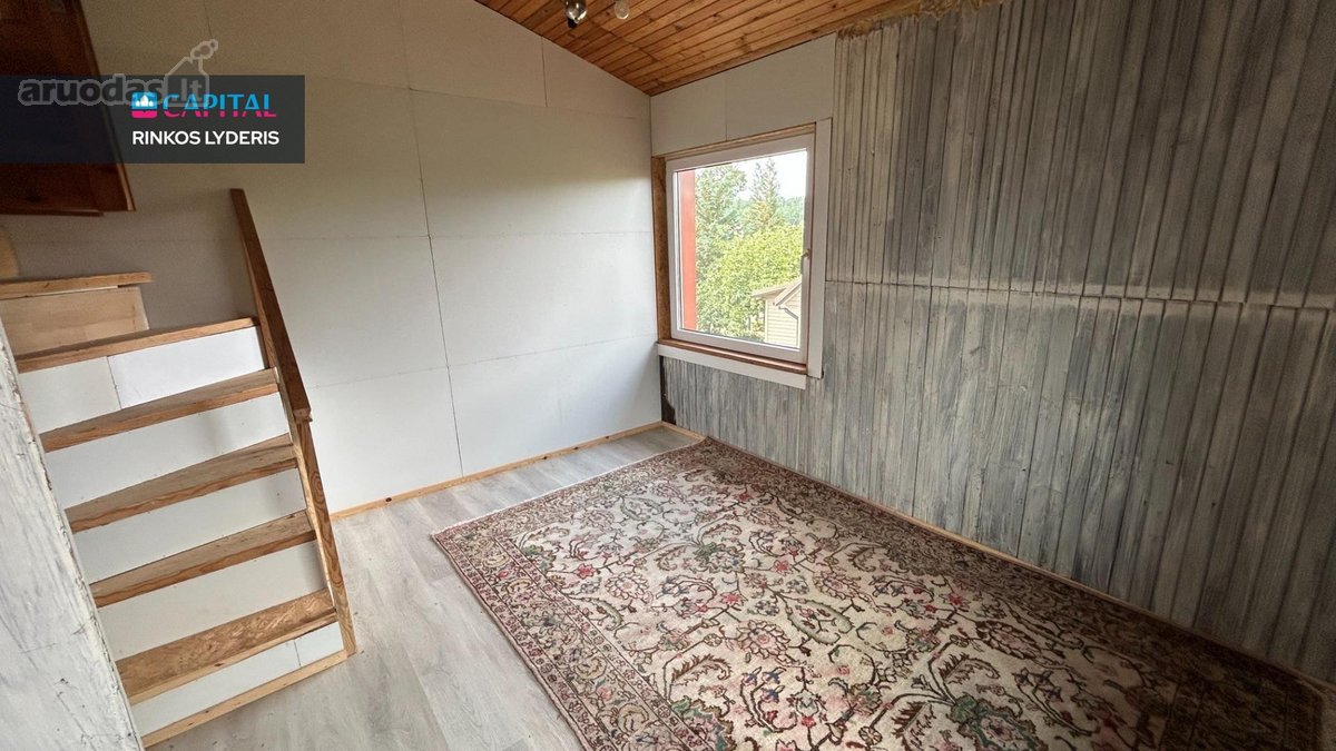 Pačiame miestelio centre parduodama - nuotraukos Nr. 14