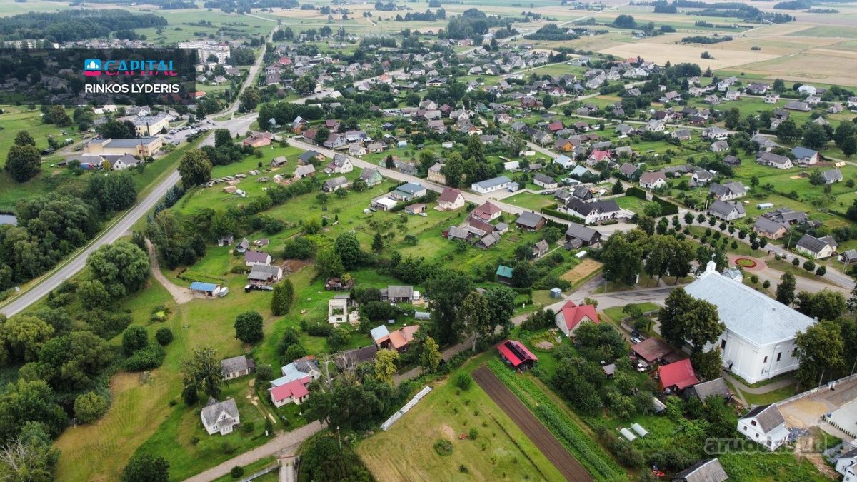 Pačiame miestelio centre parduodama - nuotraukos Nr. 19