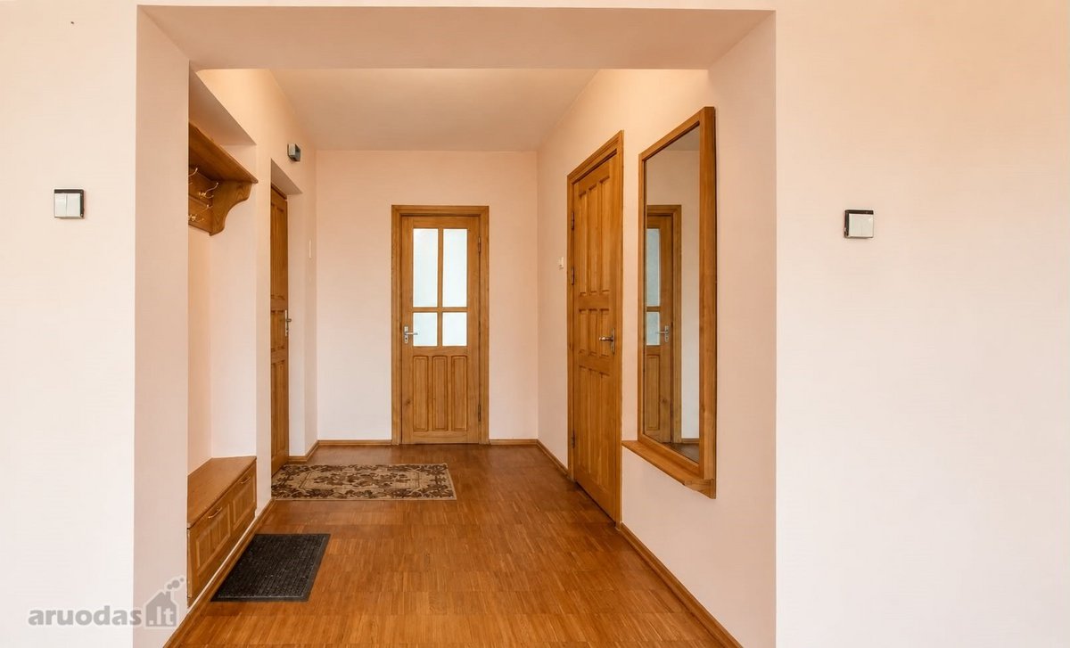 Parduodamas erdvus 2 kambarių butas miesto - nuotraukos Nr. 10