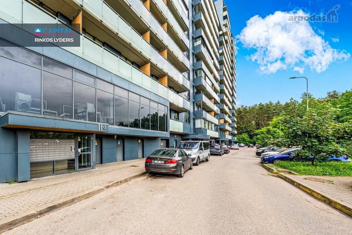Parduodamas Itin Erdvus Ir Pilnai Įrengtas 2 - nuotraukos Nr. 20