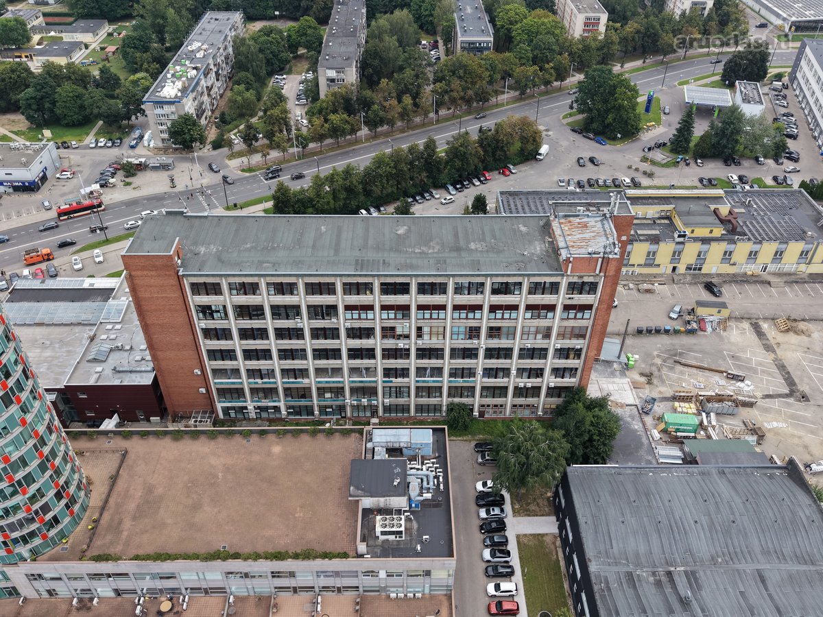 Parduodamas objektas – investicinės 650 kv. m - nuotraukos Nr. 2