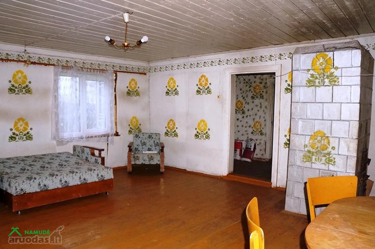 Parduodamas rąstinis gyvenamasis namas - nuotraukos Nr. 11