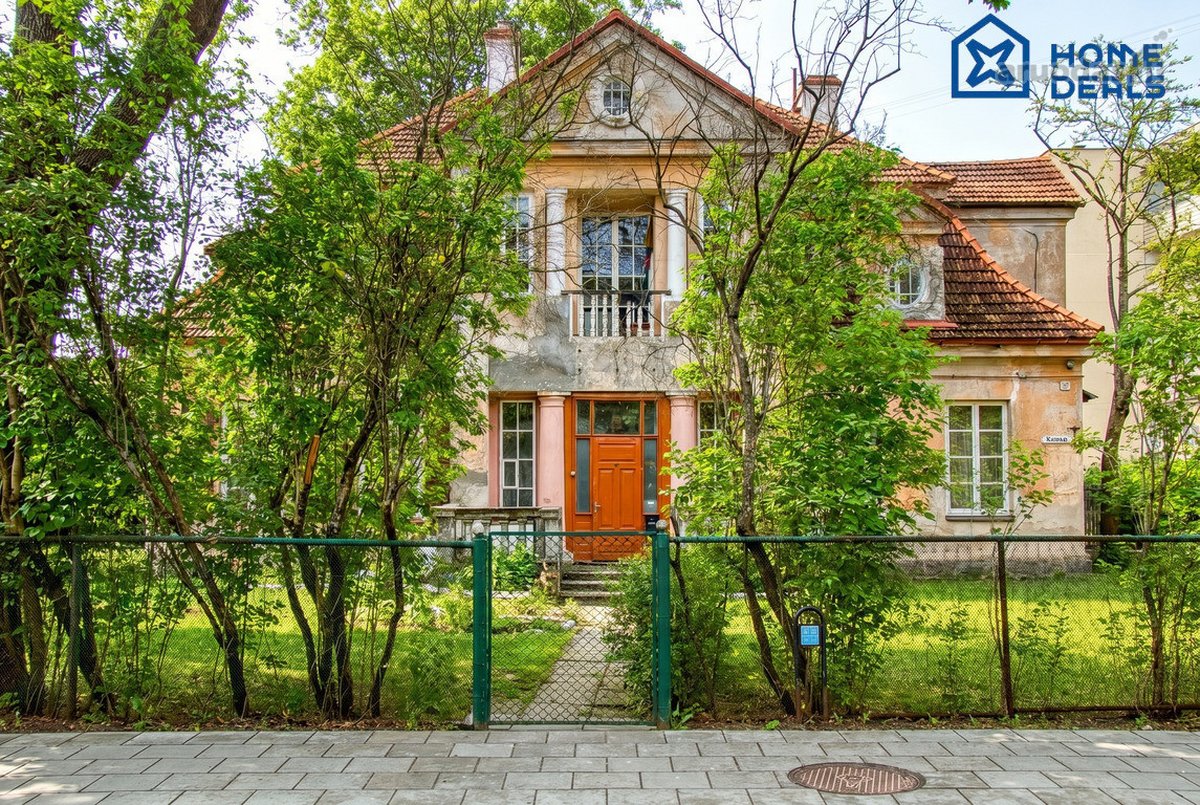 Šis erdvus ir autentiškas dviejų aukštų butas - nuotraukos Nr. 27