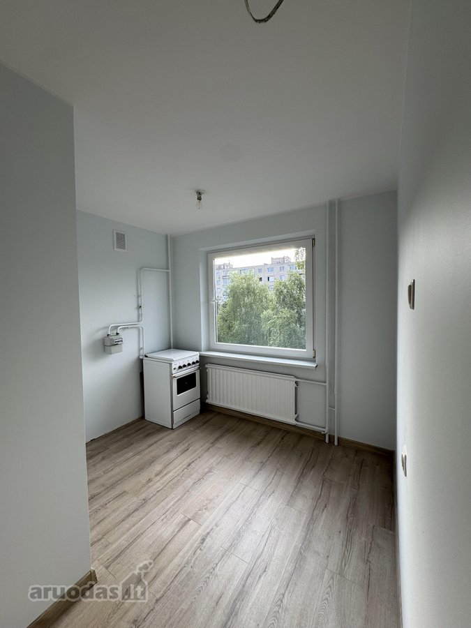 Parduodamas jaukus, suremontuotas 2 kambarių - nuotraukos Nr. 11