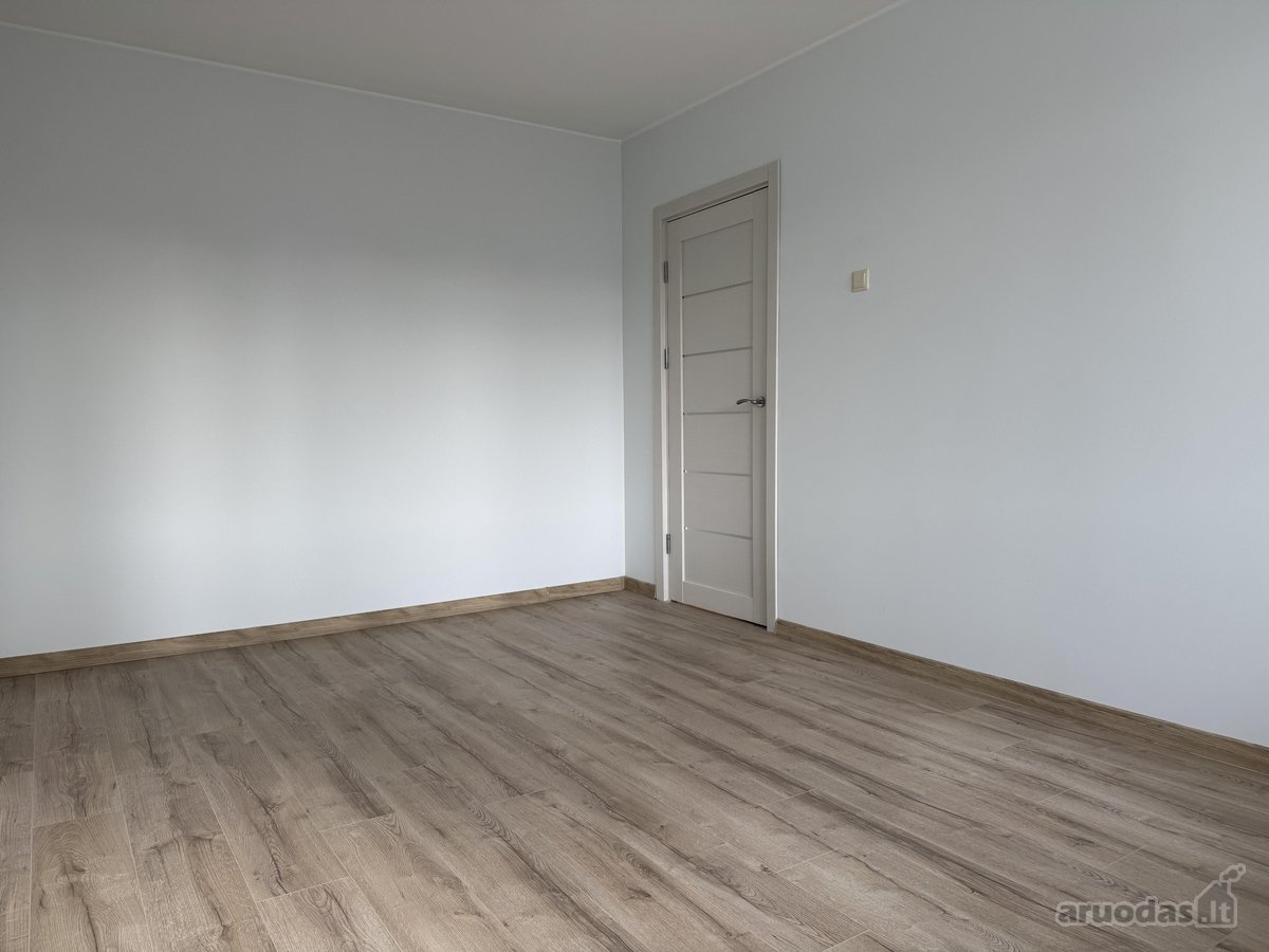 Parduodamas jaukus, suremontuotas 2 kambarių - nuotraukos Nr. 6