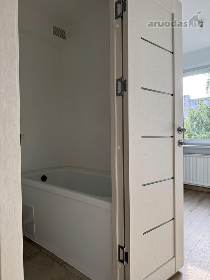 Parduodamas jaukus, suremontuotas 2 kambarių - nuotraukos Nr. 14