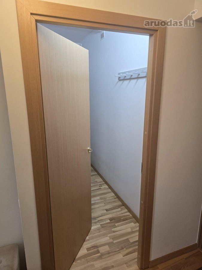 Nuomojamas 2 kambarių tvarkingas, šviesus, - nuotraukos Nr. 7