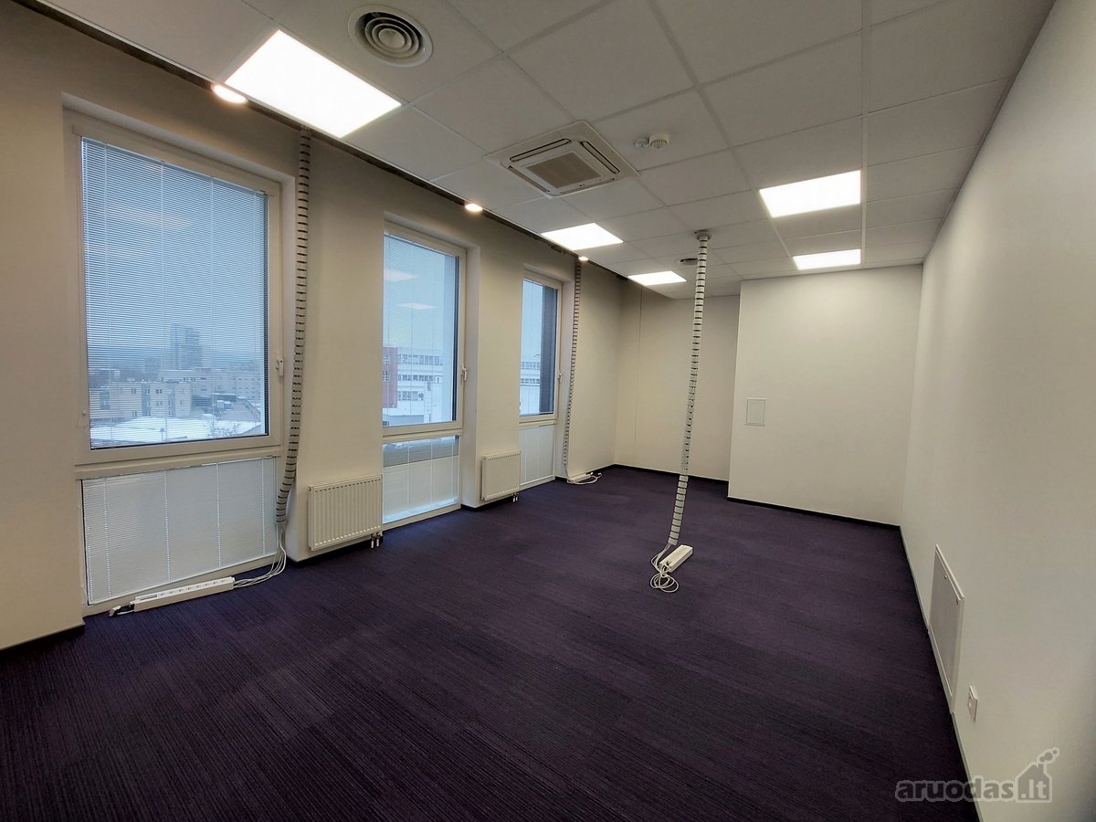 Nuomojamas biuras moderniame verslo centre - nuotraukos Nr. 9