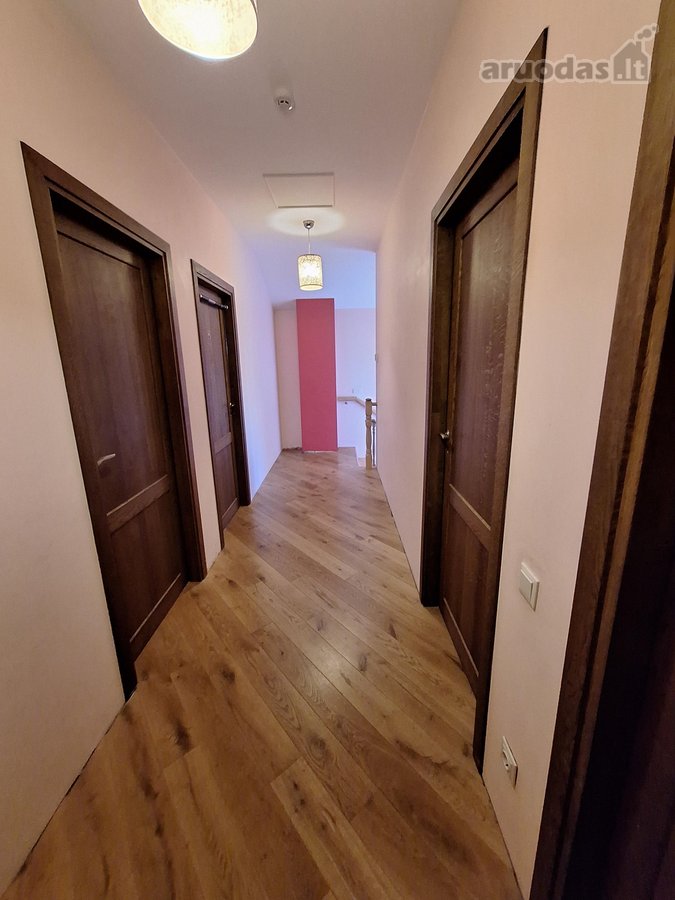 Parduodama erdvi ir išskirtinė sodyba - nuotraukos Nr. 40