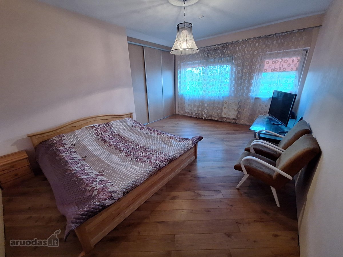 Parduodama erdvi ir išskirtinė sodyba - nuotraukos Nr. 45