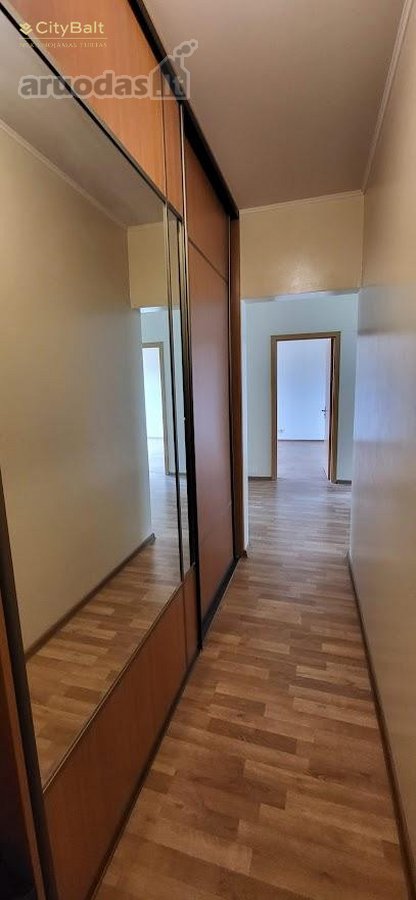 Parduodamas tvarkingas, erdvus, 3 kambarių - nuotraukos Nr. 14