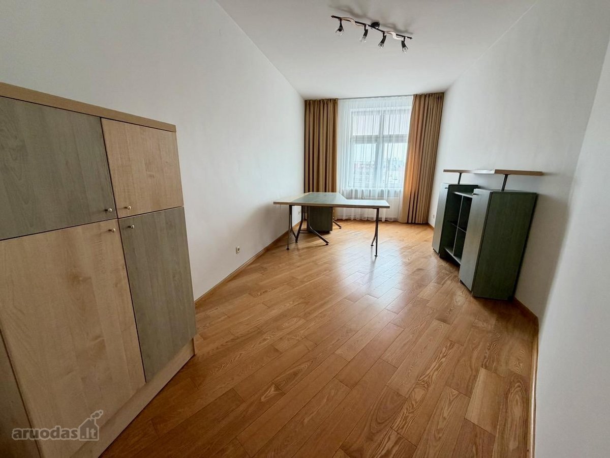 Parduodamas erdvus 3 kambarių butas Klaipėdos - nuotraukos Nr. 5