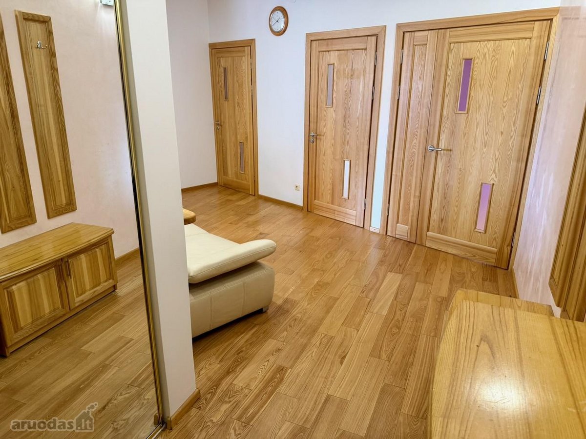 Parduodamas erdvus 3 kambarių butas Klaipėdos - nuotraukos Nr. 16