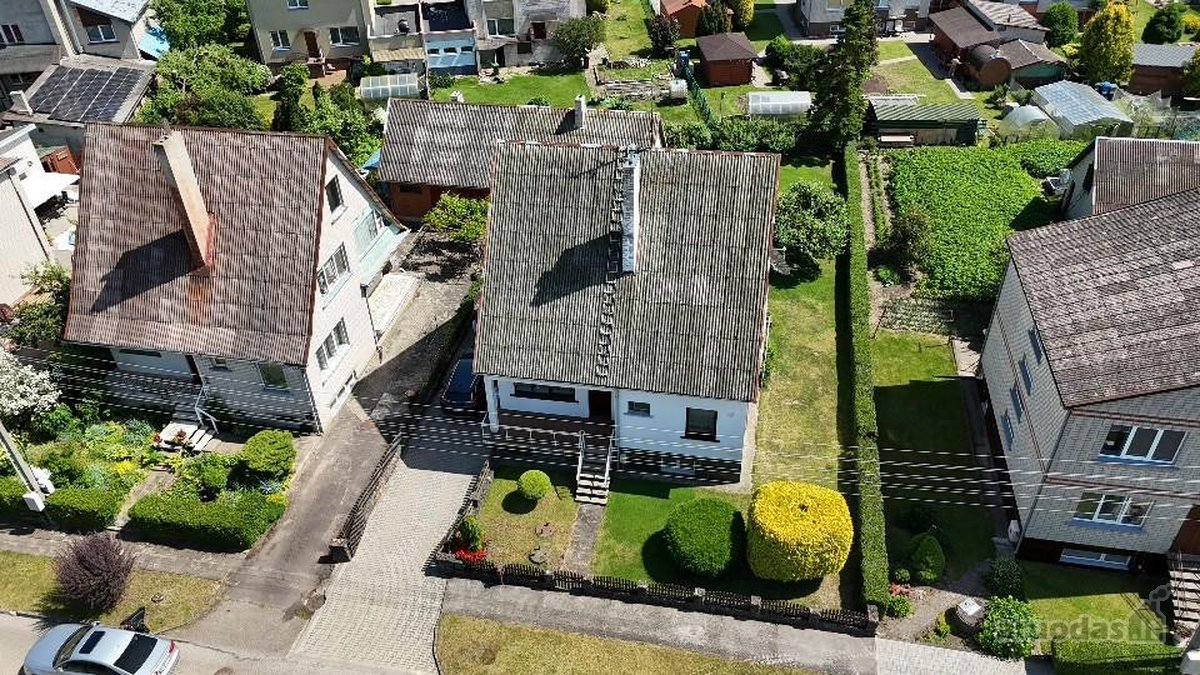 Ramioje Senlaukės gatvėje erdvus namas su - nuotraukos Nr. 3