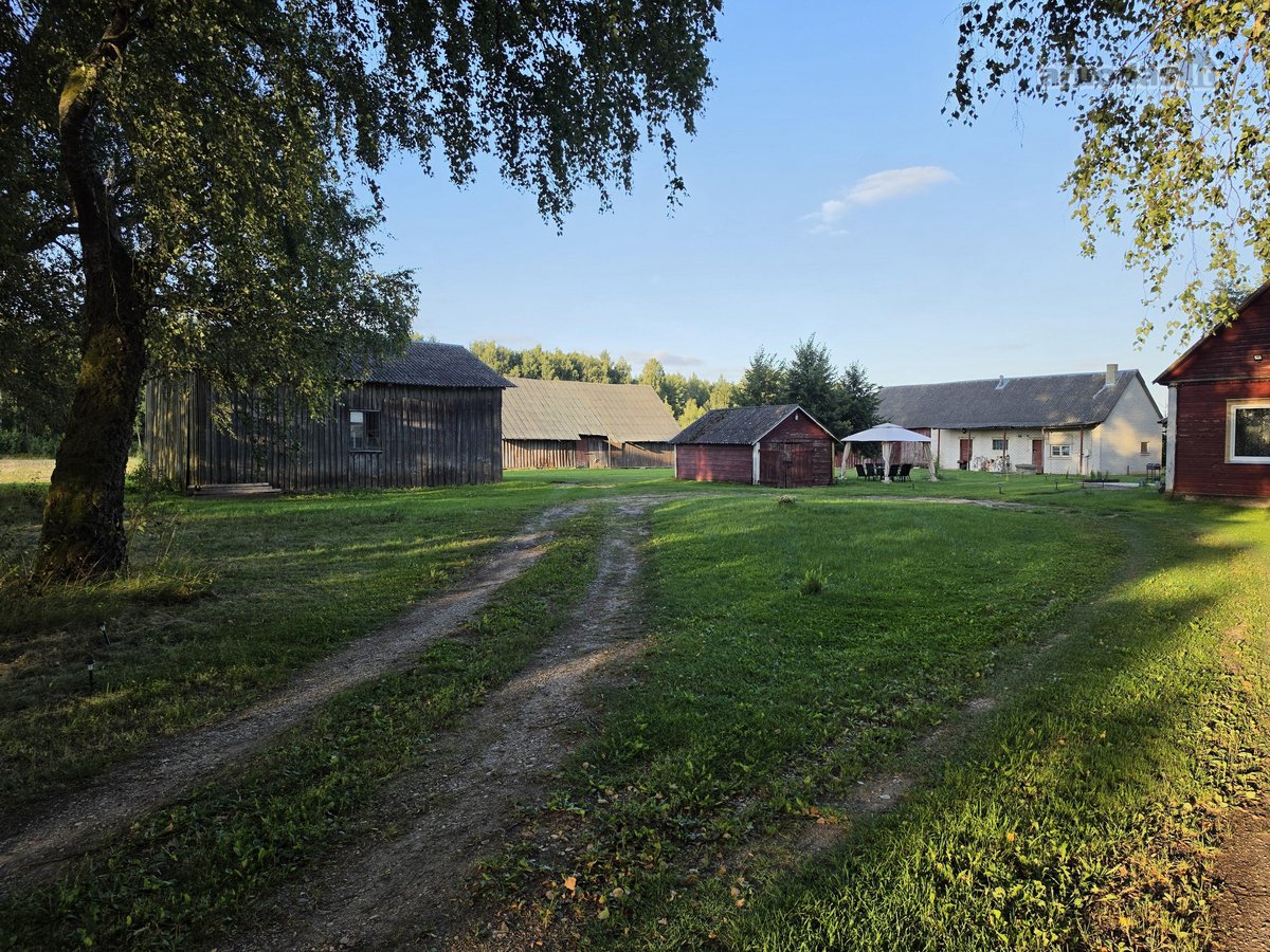 Nereali, net 200 arų namų valdos sodyba už 2k - nuotraukos Nr. 2