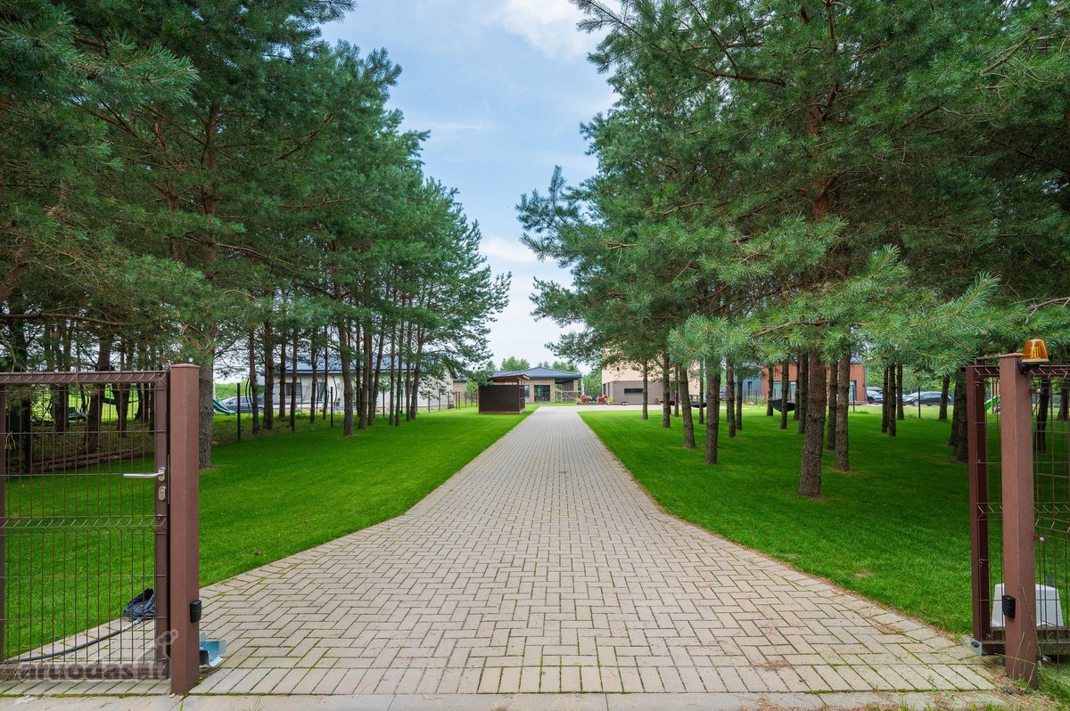 Pilnai įrengtas A+ klasės namas su 17,7 aro - nuotraukos Nr. 31
