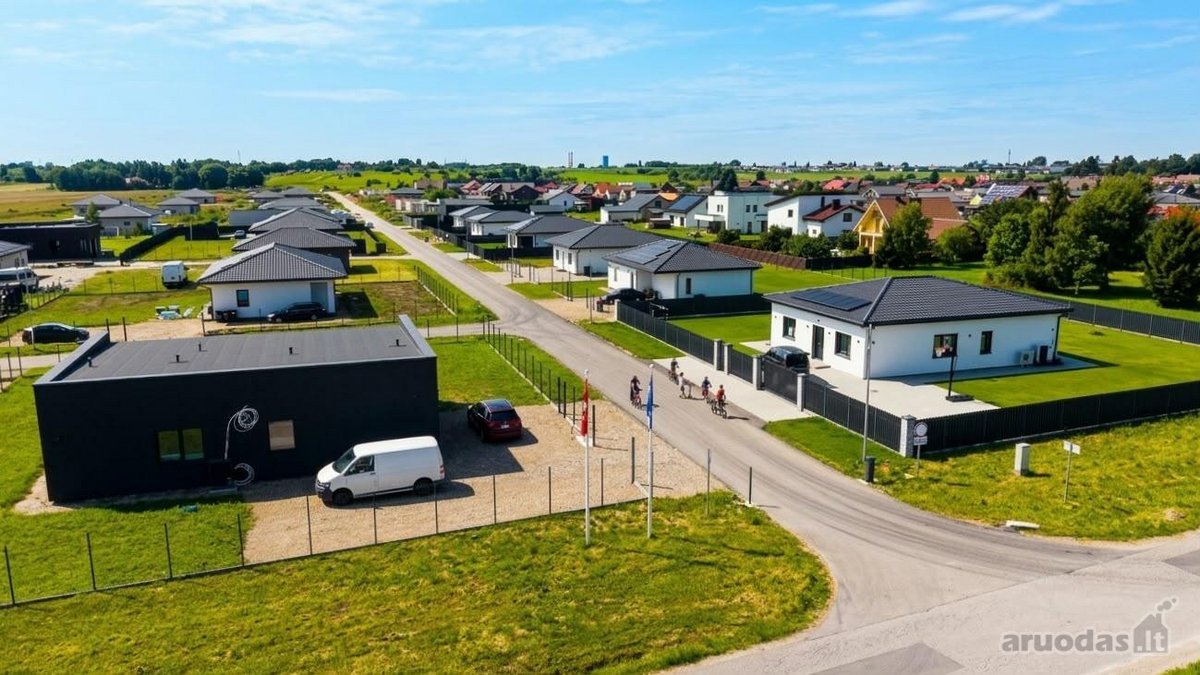 Rezervuokite namą geriausioje kvartalo vietoje. - nuotraukos Nr. 2