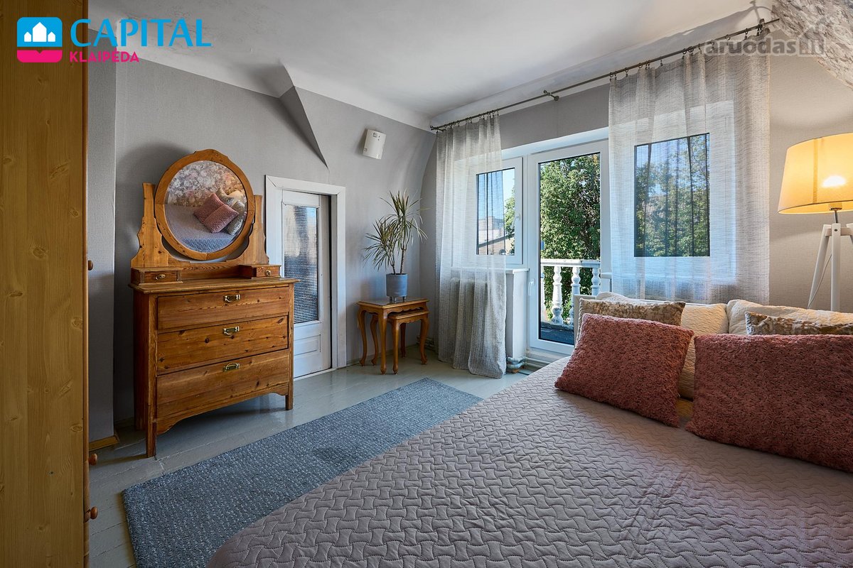 Investicinis Namas: 212 m² namas su 6 arais - nuotraukos Nr. 6