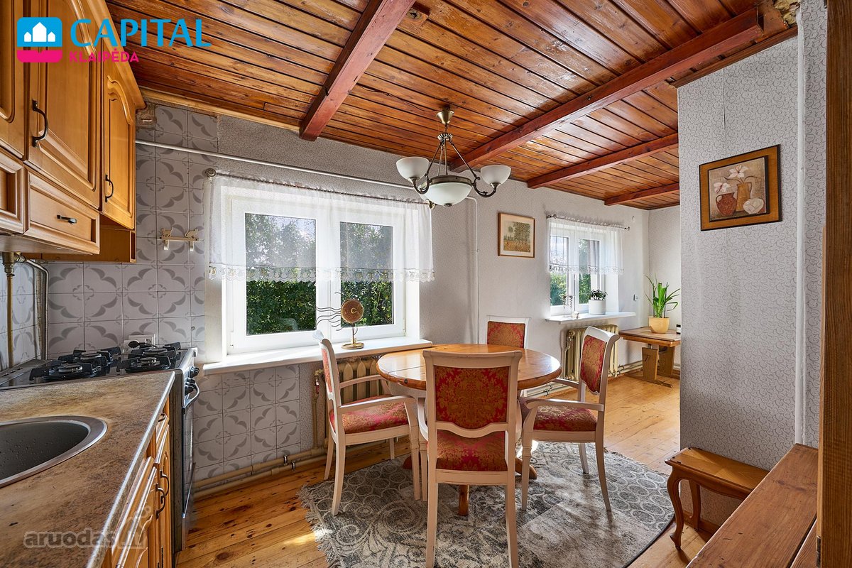 Investicinis Namas: 212 m² namas su 6 arais - nuotraukos Nr. 10