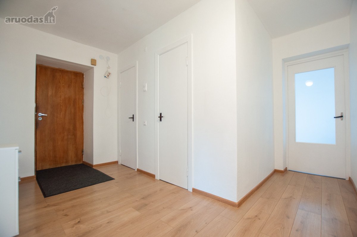 Suremontuotas 3 Atskirų Kambarių Butas - nuotraukos Nr. 16