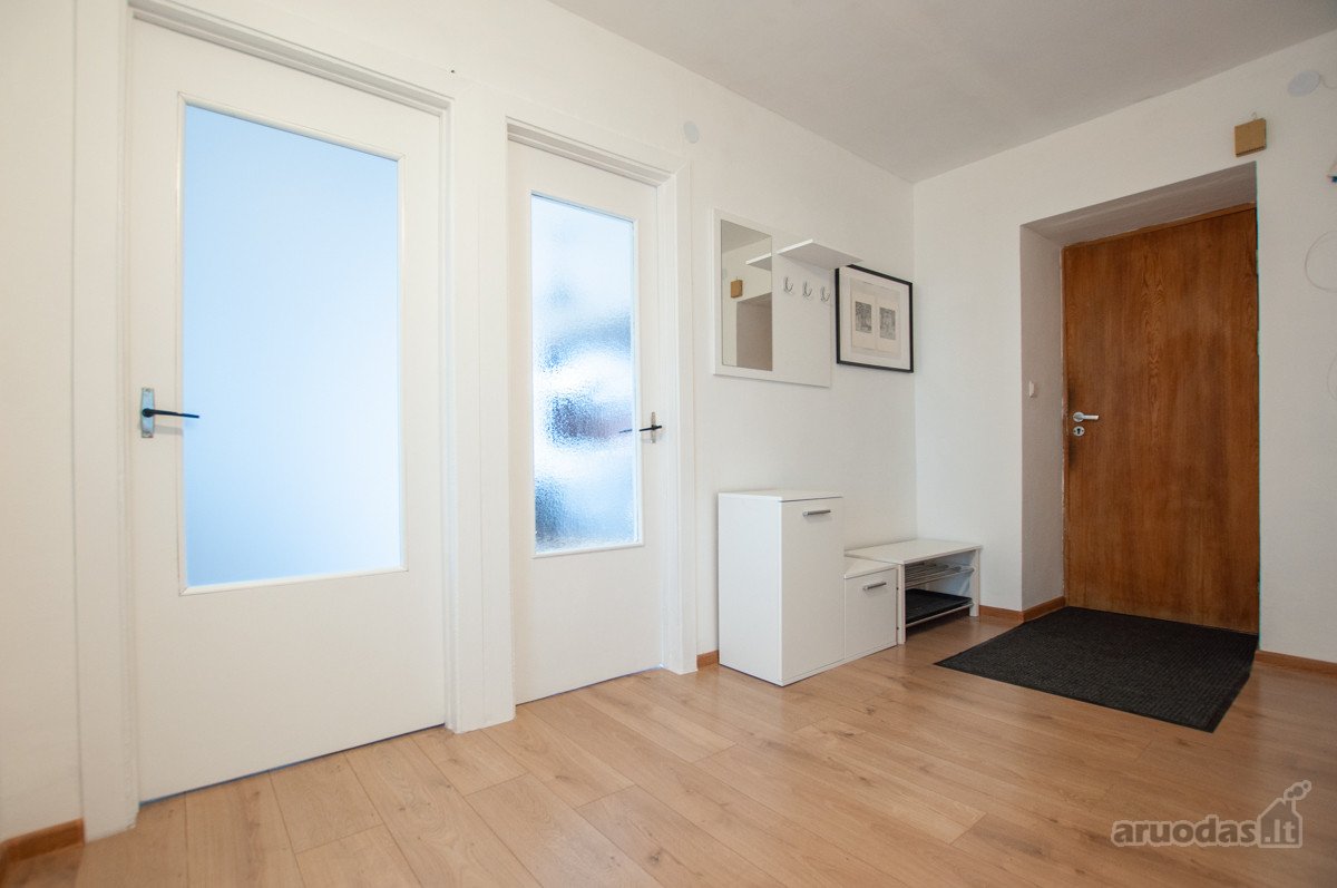 Suremontuotas 3 Atskirų Kambarių Butas - nuotraukos Nr. 11
