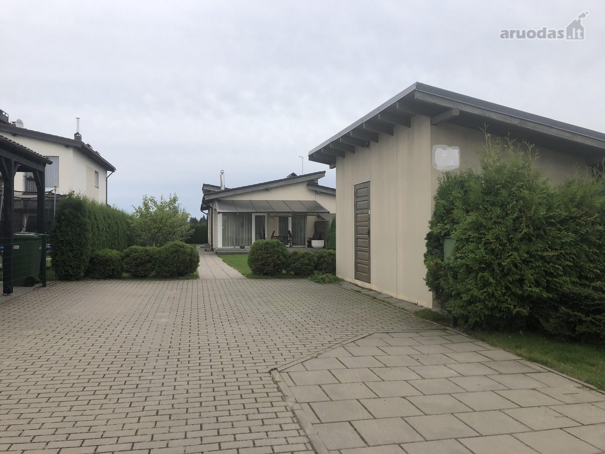 Išnuomojamas 90 m² kotedžas su 5,5 a sklypu. - nuotraukos Nr. 3