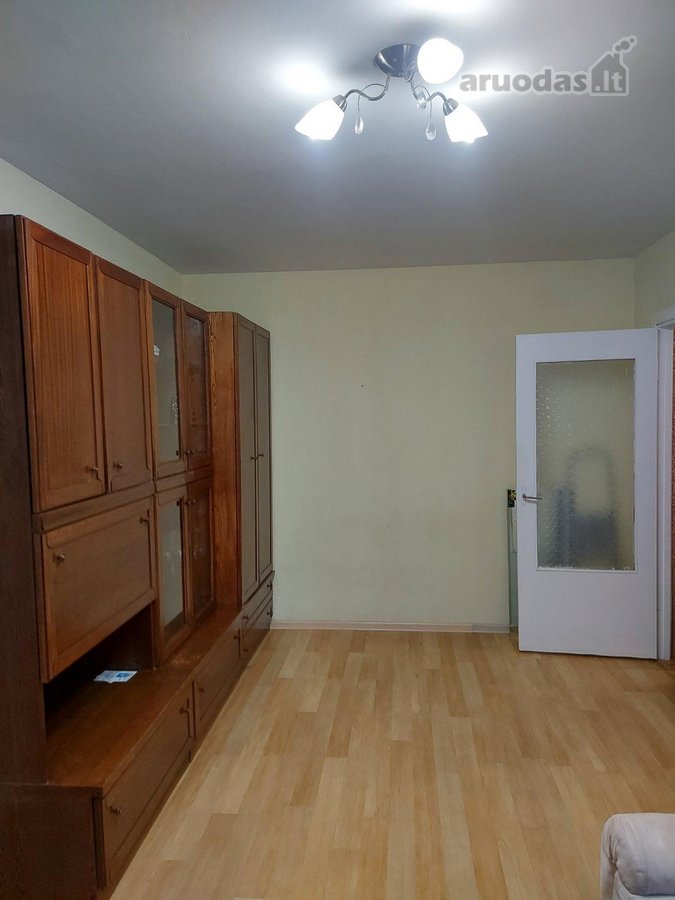 Išnuomojamas tvarkingas ir šviesus 33 m² 1 - nuotraukos Nr. 3