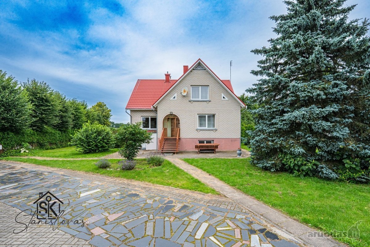 Parduodamas Erdvus Namas Su 62.68 A Žemės - nuotraukos Nr. 2