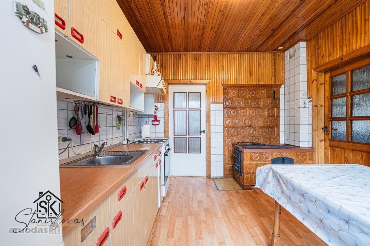 Parduodamas Erdvus Namas Su 62.68 A Žemės - nuotraukos Nr. 12