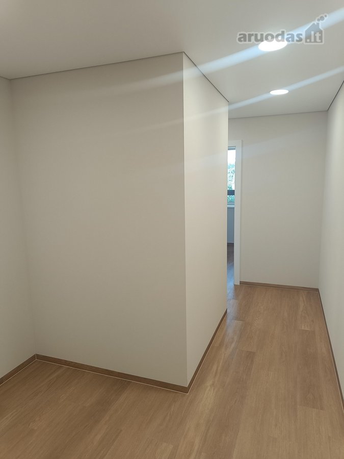 Parduodamas įrengtas 3 kambarių (62,29 m2) - nuotraukos Nr. 8