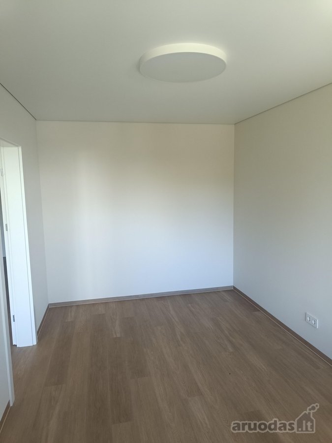Parduodamas įrengtas 3 kambarių (62,29 m2) - nuotraukos Nr. 11