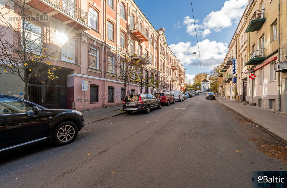 Parduodamas erdvus ir ypač jaukus 2 kambarių - nuotraukos Nr. 16