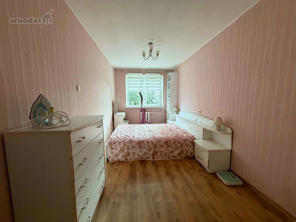 Nuomojamas jaukus ir šviesus 3 kambarių butas - nuotraukos Nr. 2