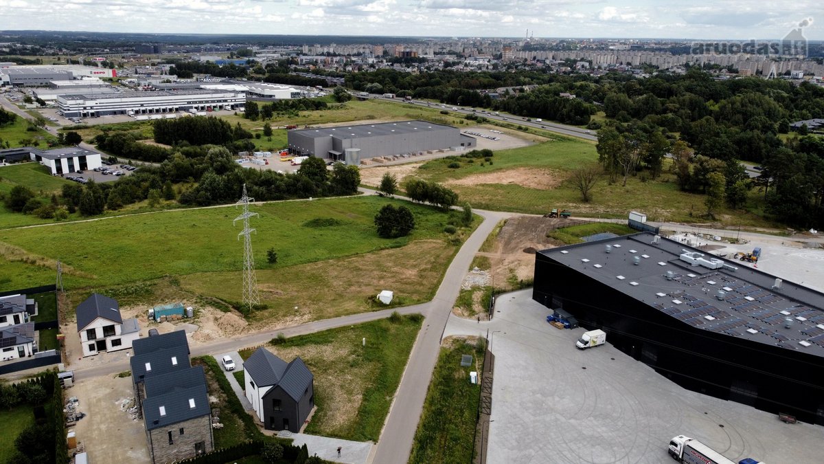 Balta kotedžo pusė tik 160000 Eur. - nuotraukos Nr. 19