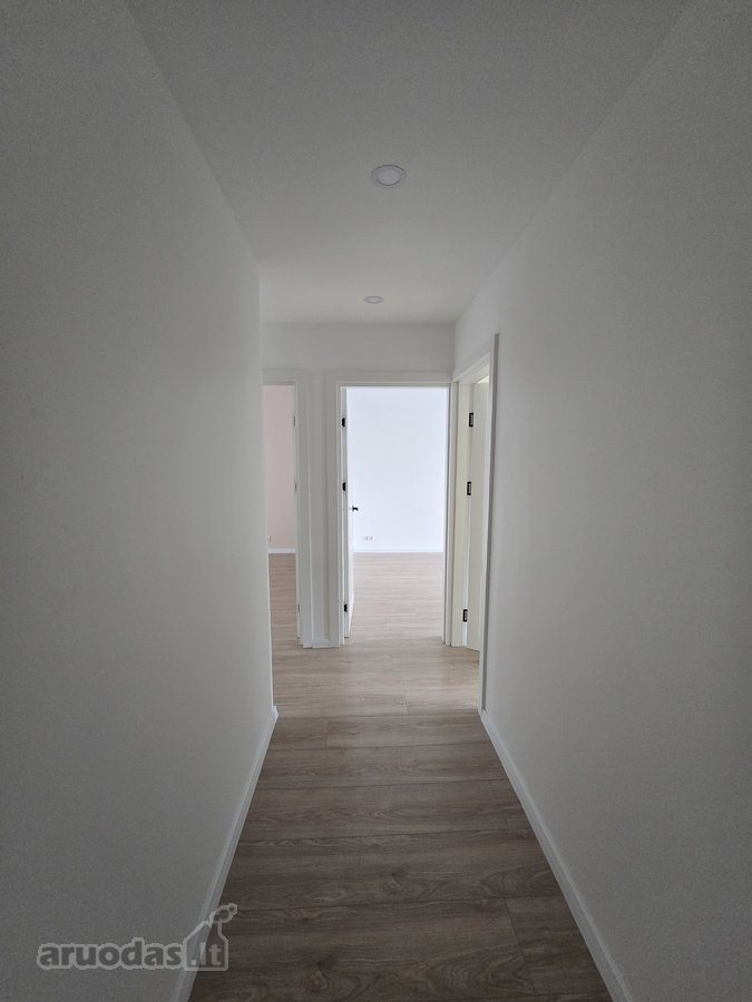 Parduodamas jaukus, šiuolaikiškai įrengtas 60 - nuotraukos Nr. 9
