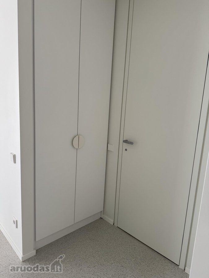 Išnuomojamas modernus, labai šviesus ir - nuotraukos Nr. 9