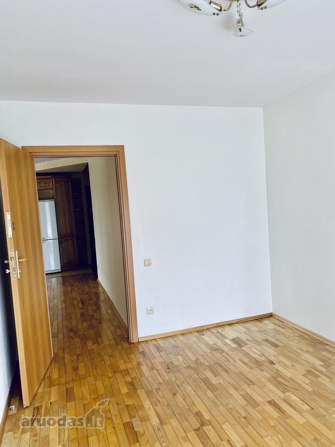 Parduodamas šviesus, moderniai įrengtas 3 - nuotraukos Nr. 10