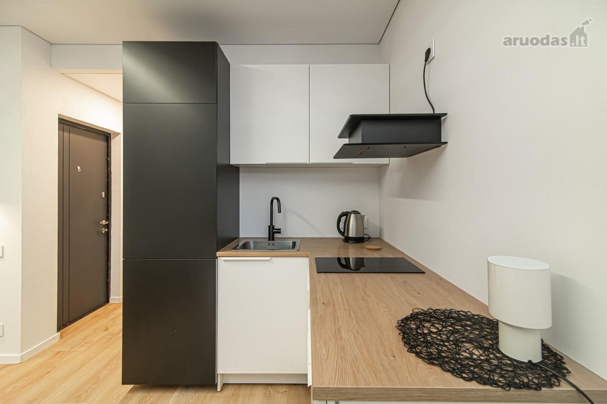 Modernus butas Naujamiestyje - šalia - nuotraukos Nr. 9