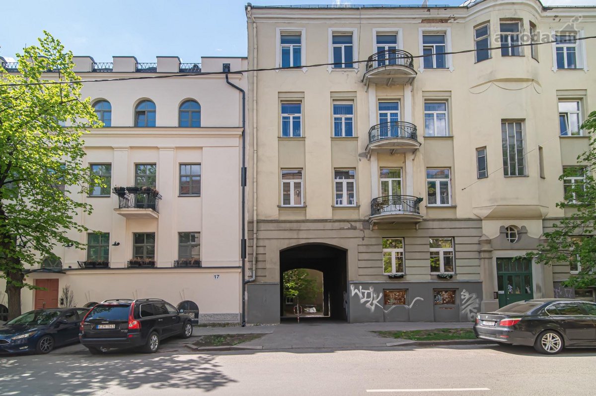 Modernus butas Naujamiestyje - šalia - nuotraukos Nr. 14