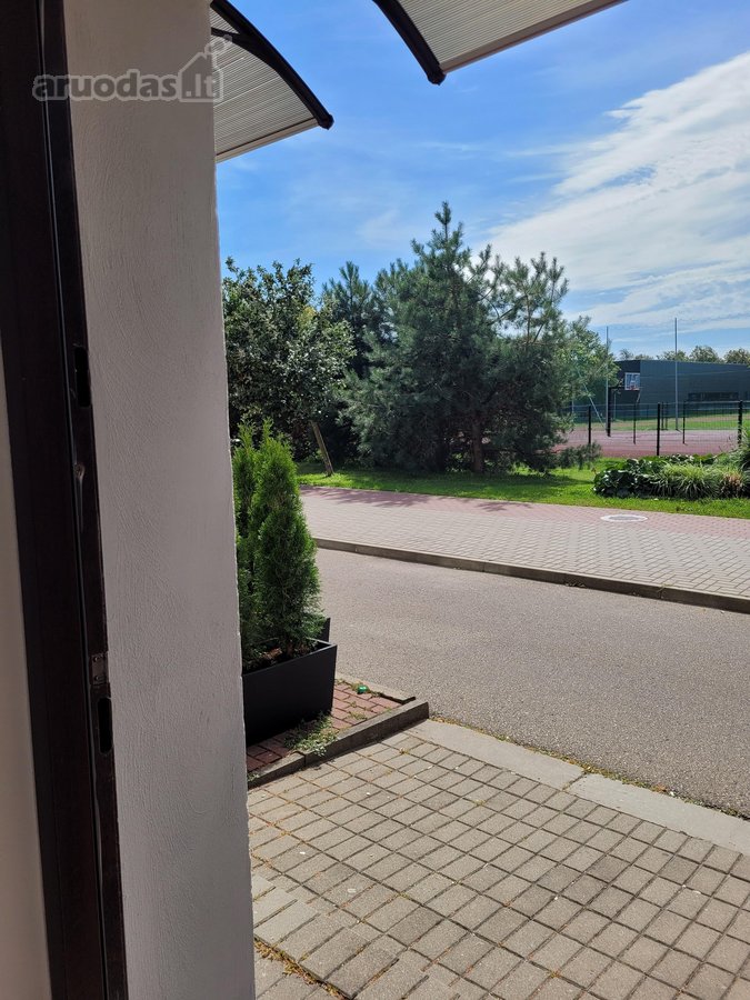Parduodamas Kotedžas Su Dviem Atskirais - nuotraukos Nr. 2