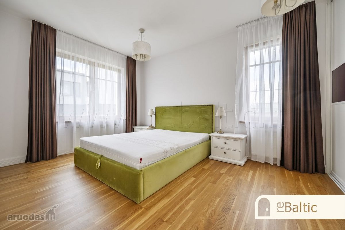 Išnuomojamas erdvus ir jaukus 3 kambarių - nuotraukos Nr. 10