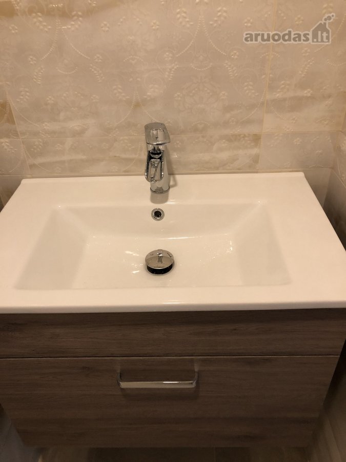 Butas pačiame centre, pro balkoną matosi - nuotraukos Nr. 6