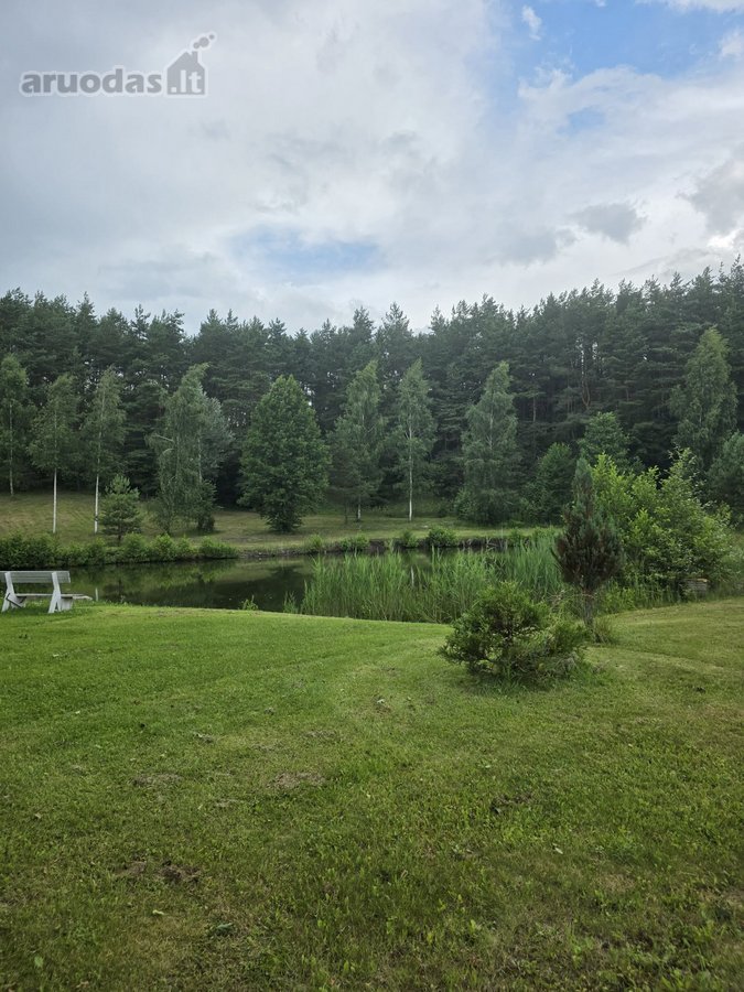 Parduodamas erdvus dviejų aukštų gyvenamasis - nuotraukos Nr. 9